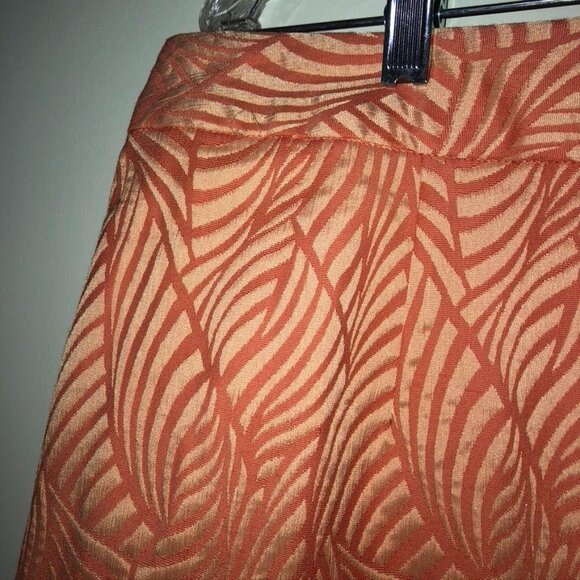 Calvin Klein Women Plus Size 16W Jacquard Coral & Peach Pencil Skirt Leaf Design - Picture 6 of 6